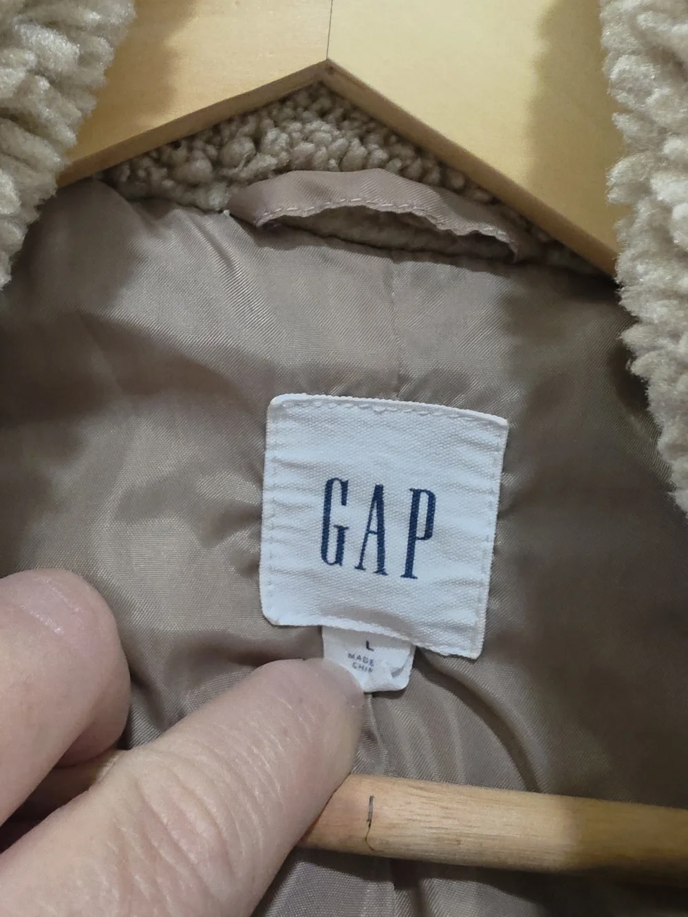 GAP Women's Sherpa Coat in Blonfe - Cozy Oversized Button Jacket, Size Large